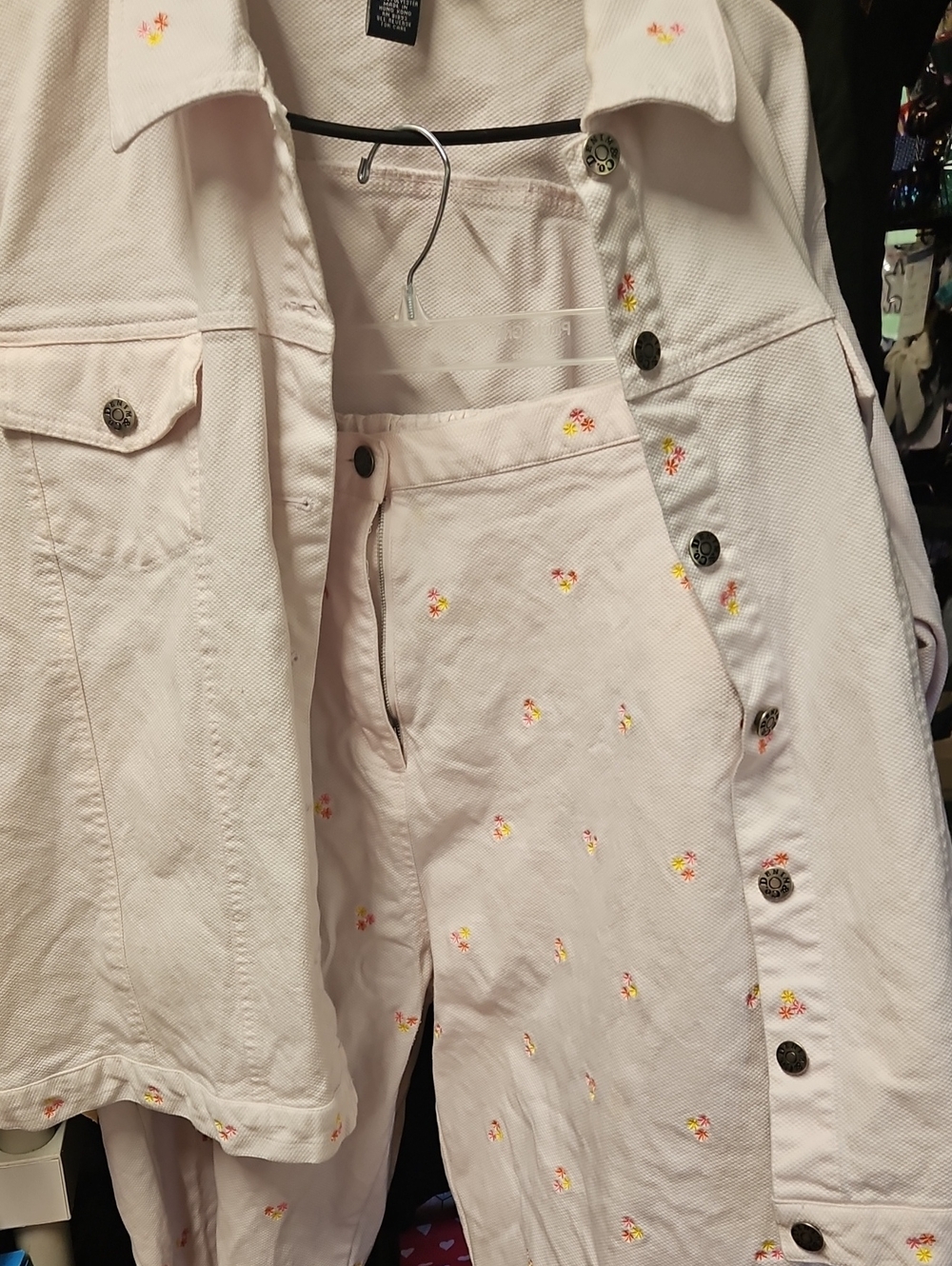 NW -1 Embroidered Light Pink Women's Shorts